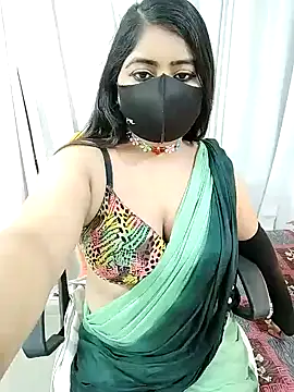 SHUBHI880 online show from January 18, 2025, 9:02 pm