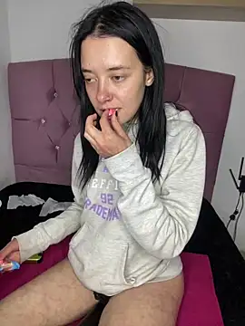 Isabella 21x online show from February 17, 2025, 3:53 pm