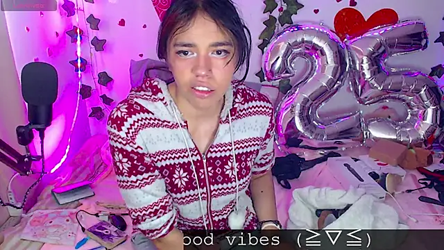 sophie north online show from February 20, 2025, 3:08 pm