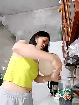 Aninyin22 online show from October 13, 2025, 7:08 am