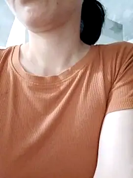 Aninyin22 online show from April 21, 2026, 3:02 am