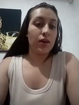 dulccemaria24 online show from November 1, 2025, 2:02 am