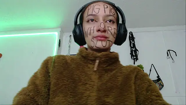 Eloise-brown online show from January 30, 2025, 4:37 am