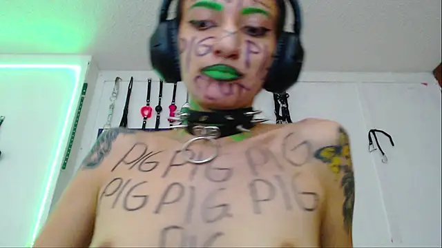 Eloise-brown online show from February 6, 2025, 10:32 pm