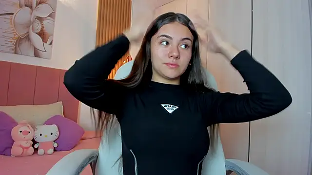 mia nevaeh online show from December 26, 2024, 9:26 pm