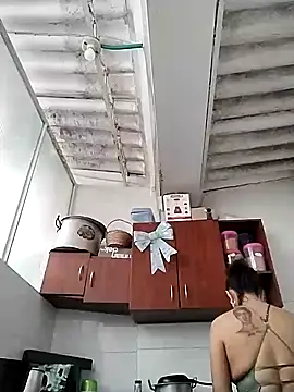 Corina hot online show from December 15, 2024, 7:21 pm