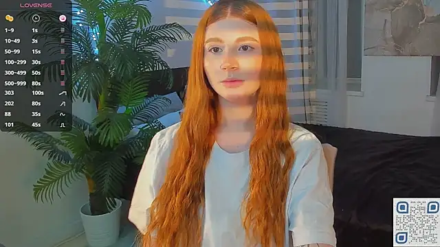 Freckle Diyana online show from February 24, 2025, 1:46 am