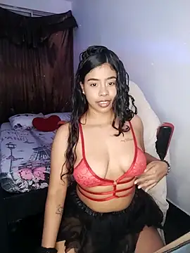 Snapshot of Fanny_Klean chatting on October 15, 2025, 2:11 am Fanny Klean online show from October 15, 2025, 2:11 am