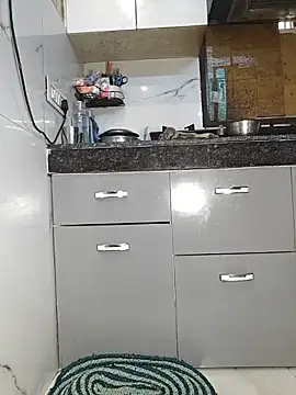 Manpreet kaur21 online show from November 14, 2025, 6:56 am