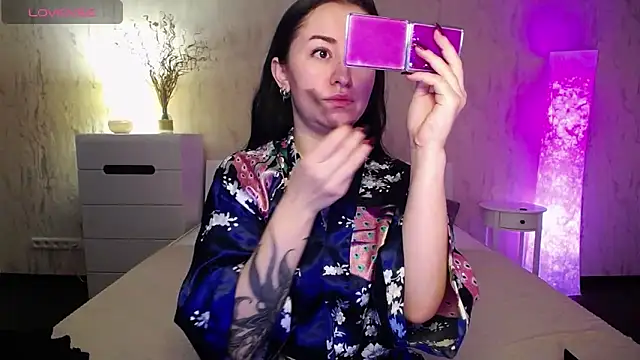 VioletCatt online show from January 9, 2025, 6:59 am