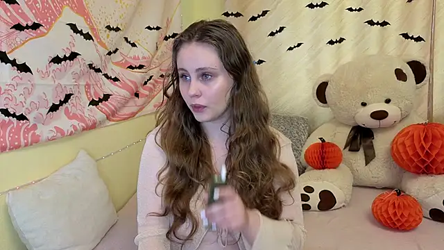 Sellya Houston online show from October 15, 2025, 2:39 pm