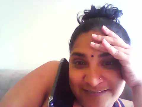 MsTashaxxx online show from November 4, 2025, 7:29 am