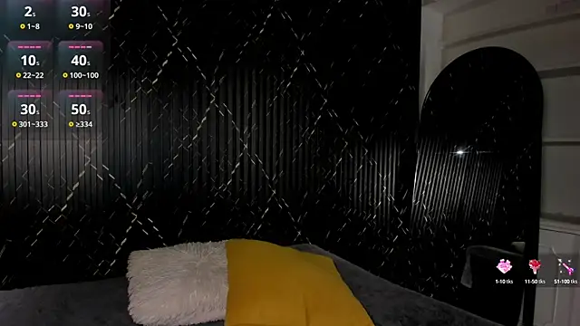  noahjones online show from December 10, 2024, 1:55 pm