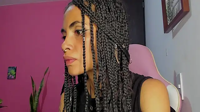 Juanadearco5 online show from December 15, 2024, 2:41 am