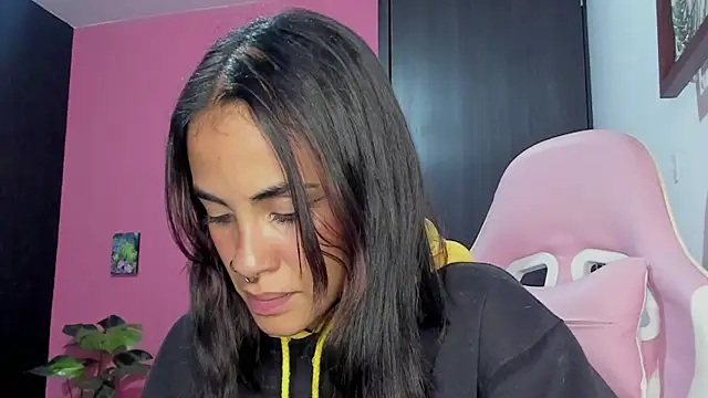 Juanadearco5 online show from December 17, 2024, 10:54 pm