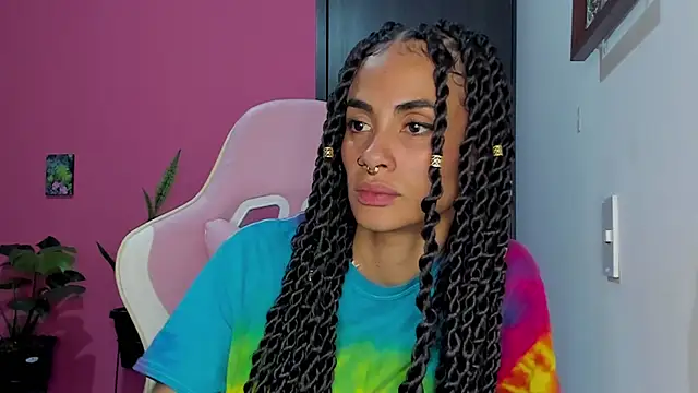 Juanadearco5 online show from December 20, 2024, 1:25 am