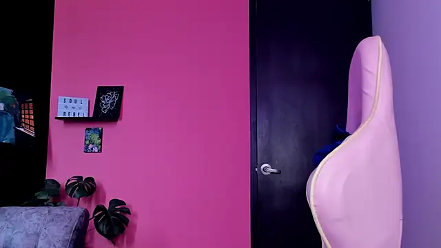 Juanadearco5 online show from October 11, 2025, 5:00 pm