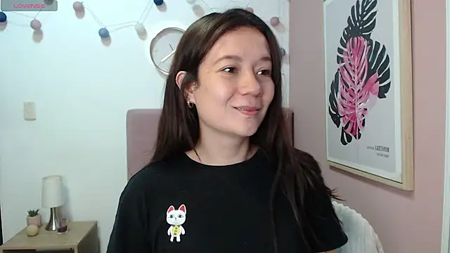 Snapshot of lanna_1878 chatting on March 2, 2026, 1:18 pm lanna 1878 online show from March 2, 2026, 1:18 pm