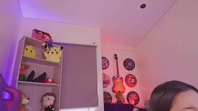 Snapshot of madelyn_rose_ chatting on June 24, 2026, 5:56 pm madelyn rose online show from June 24, 2026, 5:56 pm