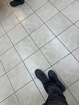 hotisraeli online show from February 26, 2025, 7:53 am