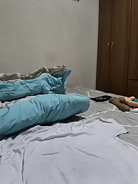 samanthakiss192 online show from February 6, 2025, 9:06 pm