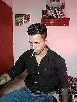 chero 95 online show from November 14, 2025, 10:51 pm