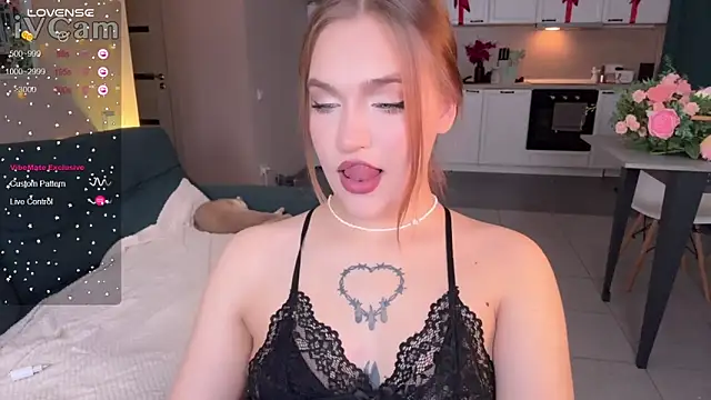 CarolineLovers online show from February 1, 2025, 12:29 am