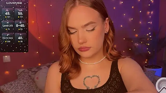 CarolineLovers online show from February 28, 2025, 11:01 pm