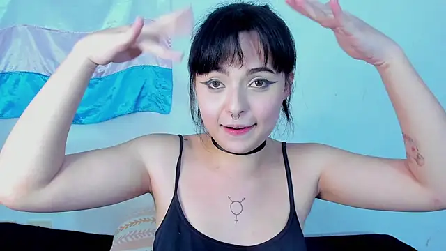 elizabethtaylorxxx online show from February 23, 2026, 9:45 pm