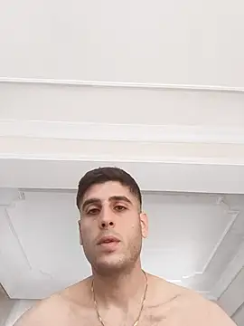 arenn1997 online show from November 9, 2025, 12:03 pm