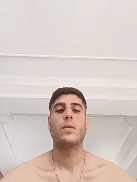 arenn1997 online show from November 10, 2025, 12:15 pm