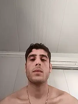 arenn1997 online show from December 2, 2025, 12:21 pm