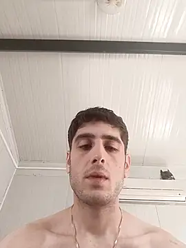 arenn1997 online show from December 21, 2025, 12:56 pm