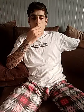 arenn1997 online show from January 18, 2026, 12:53 pm