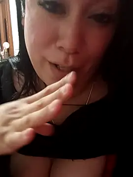 daaibaby1 online show from October 12, 2025, 4:50 pm