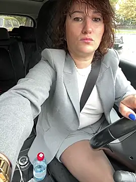 ZhenjaPoledance online show from September 18, 2025, 7:43 am