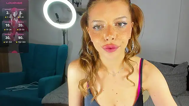 Hannah Carr online show from October 5, 2025, 7:34 pm