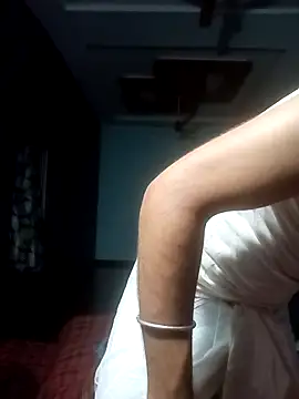 Snapshot of ansh777777777 chatting on April 15, 2026, 4:03 pm ansh777777777 online show from April 15, 2026, 4:03 pm