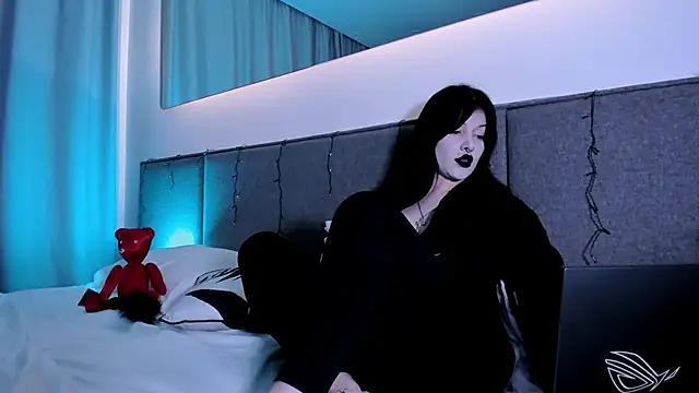  Goddess Misha  online show from December 8, 2024, 12:29 am