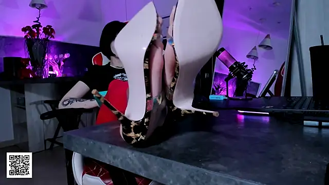  Goddess Misha  online show from March 8, 2026, 9:07 pm