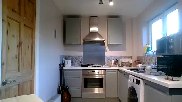 jimmybenido online show from March 3, 2026, 5:41 pm