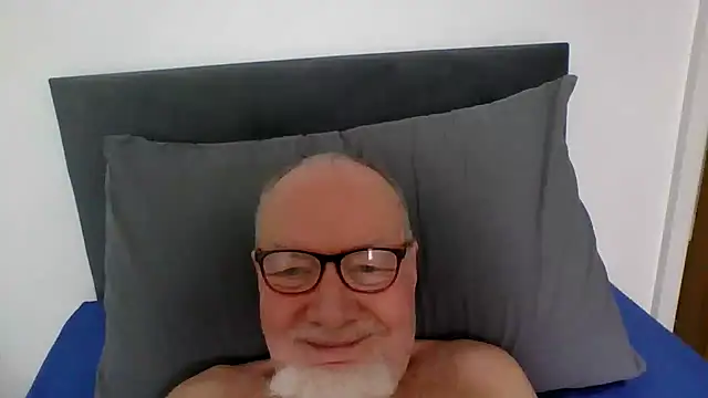 jimmybenido online show from April 2, 2026, 2:26 pm