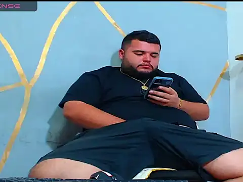 damian chubby online show from November 10, 2025, 2:54 am