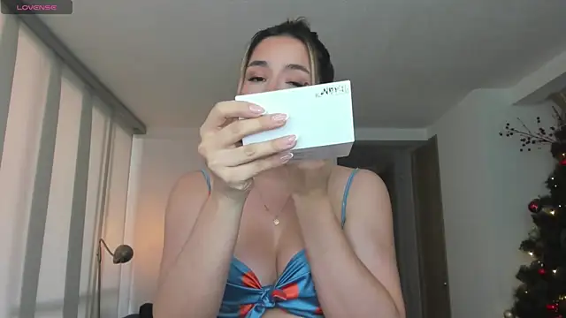 honeyann08 online show from January 2, 2025, 5:18 pm