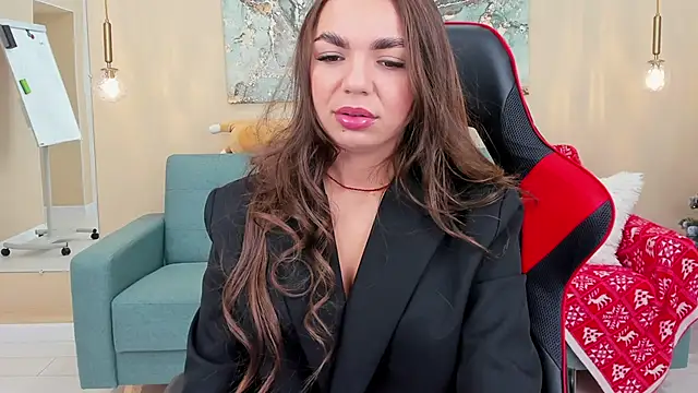 CamillaLarson online show from December 31, 2024, 3:01 am