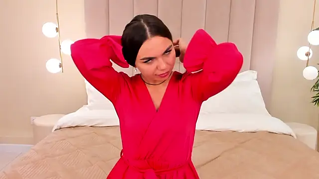 CamillaLarson online show from February 18, 2025, 9:10 am