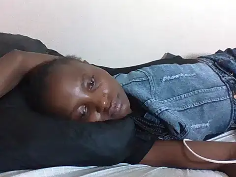 SexyNeedle22 online show from October 3, 2025, 11:02 pm