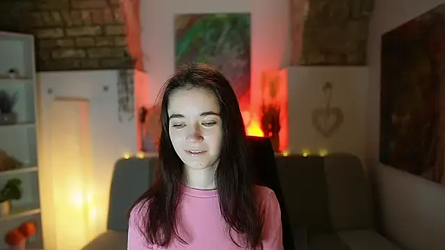 Gia Paige18 online show from February 5, 2025, 11:12 am