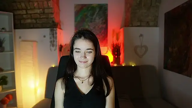 Gia Paige18 online show from February 8, 2025, 5:08 pm