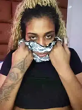 ELLA KELLY online show from October 4, 2025, 11:08 am